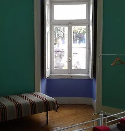 A Casa Da Maria Amelia בית הארחה